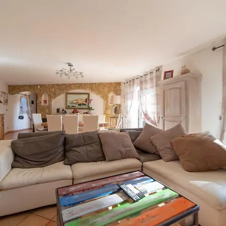Avec Piscine Privée à