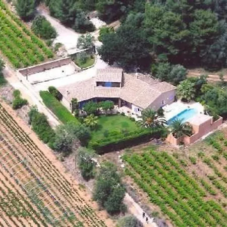 Villa Avec Piscine Privee A *